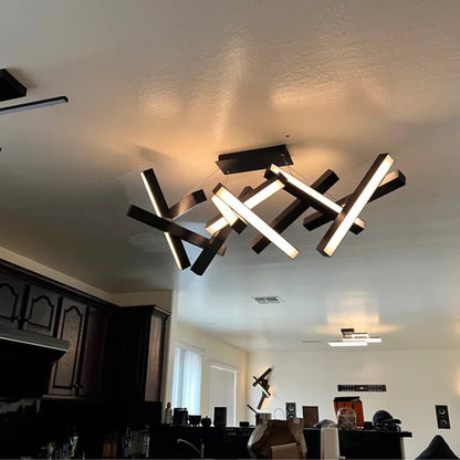 Lampadario moderno a LED in alluminio geometrico rotondo/lineare
