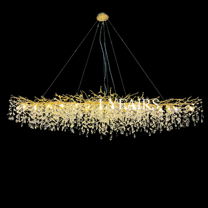 Lampadario di cristallo in stile francese, nuovo e conveniente, con foglie di cristallo.