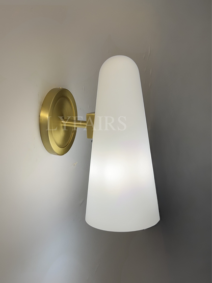 Lampada da parete a forma di cappello conico rotondo in stile moderno 
