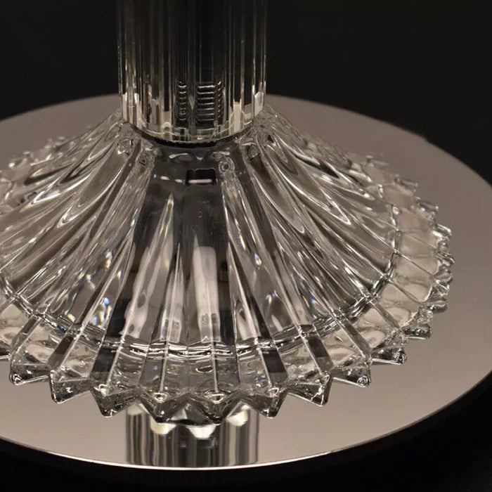 Lampada da tavolo di lusso con paralume bianco in cristallo 