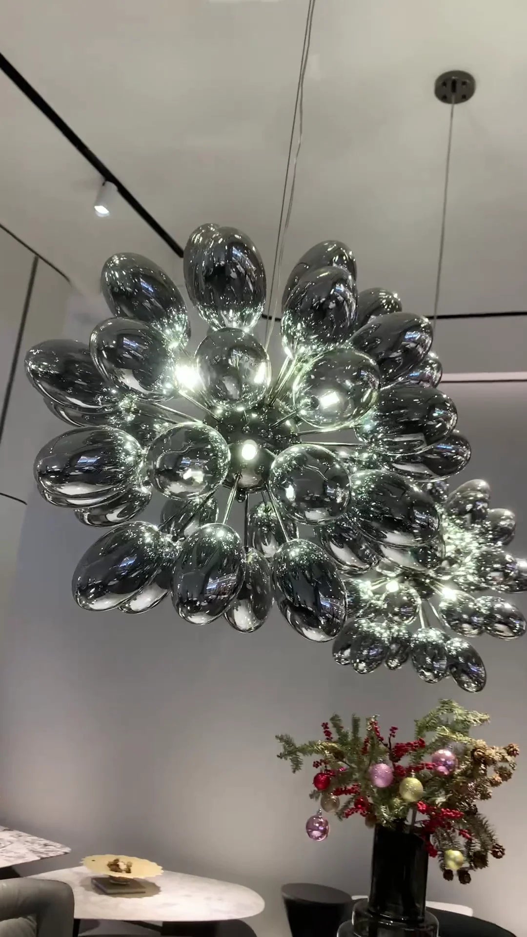Creative Black Grape Glass Chandelier for Bar/Dining/Living Room/Kitchen Island