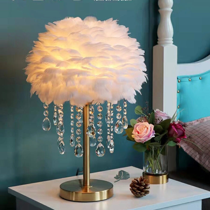 Stylish Feather Table Light Creative Bedside Lamp Romantic Bedroom Crystal night Lamp