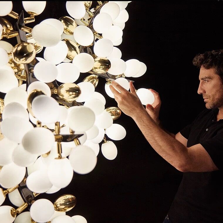 Light Luxury Nordic Creative Art Designer Pure White Grape Chandelier for Living/Dining Room